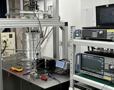 大制冷量低震動低溫系統安裝成功