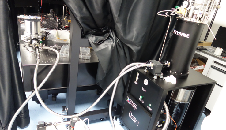 集成納米定位臺的干式顯微低溫系統安裝成功