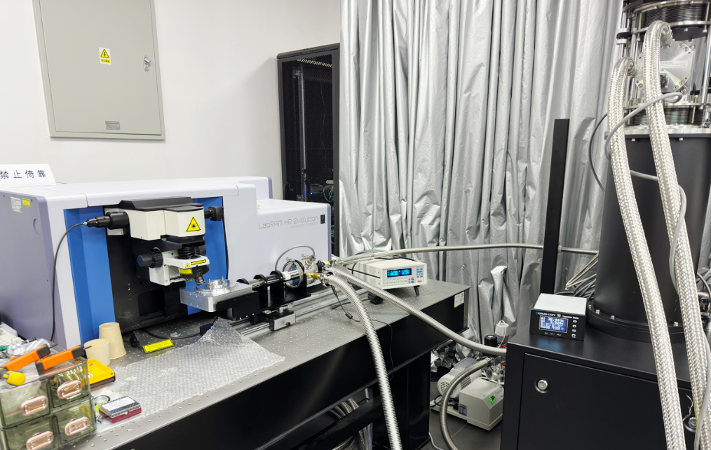 飛斯科低振動(dòng)干式高壓顯微低溫系統(tǒng)安裝成功